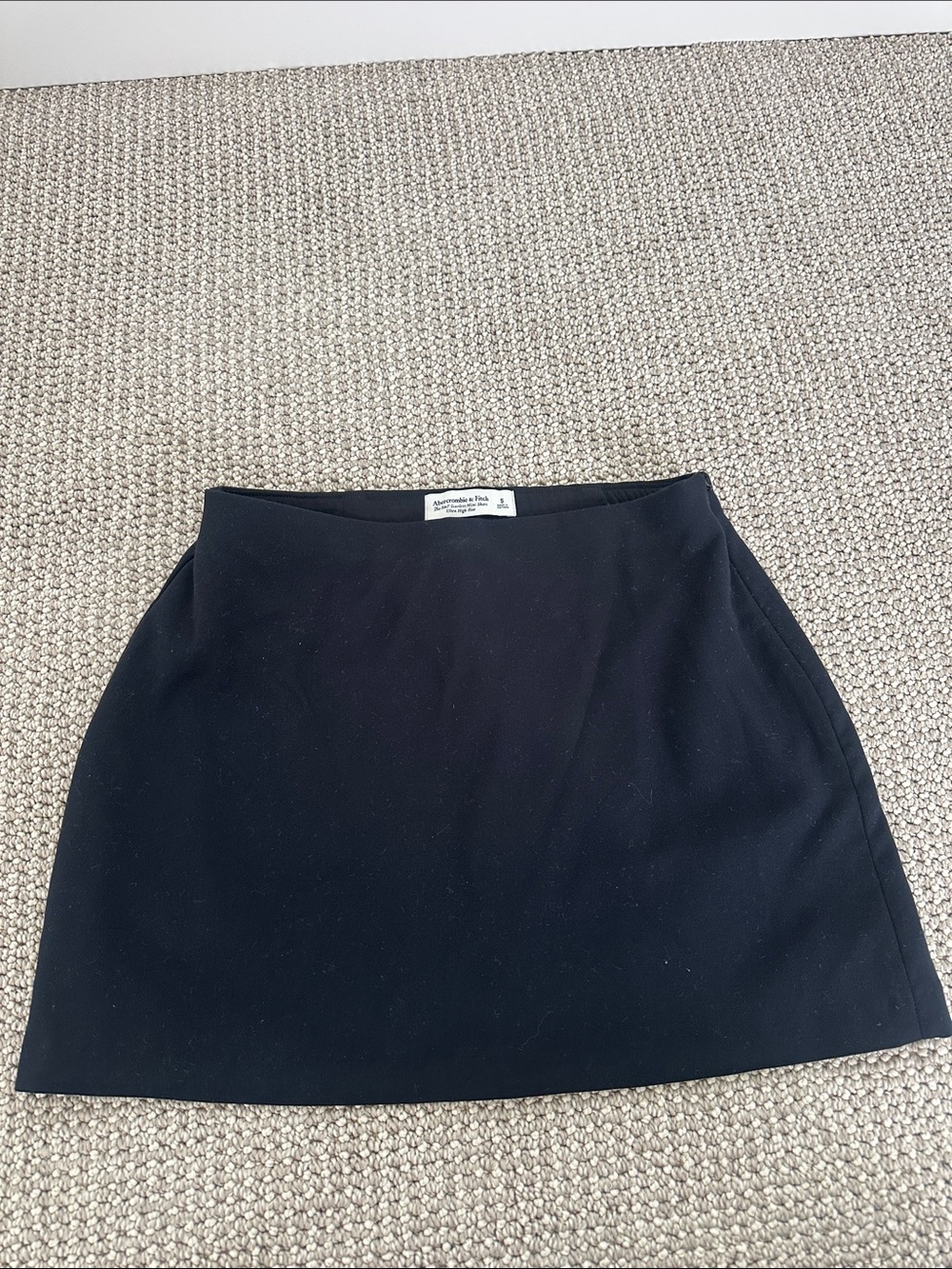 Abercrombie & Fitch Black Mini Skirt - Simple A-Line